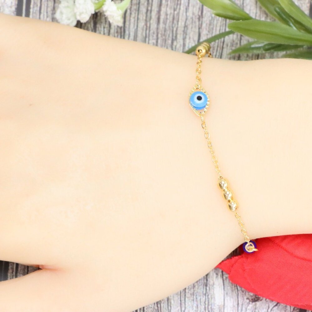 "Trendy Handmade Bracelet – A Stylish Gift for Women & Girls, MAR091911